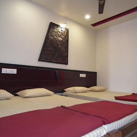 Galaxy Lodge Chikmagalūr Kültér fotó